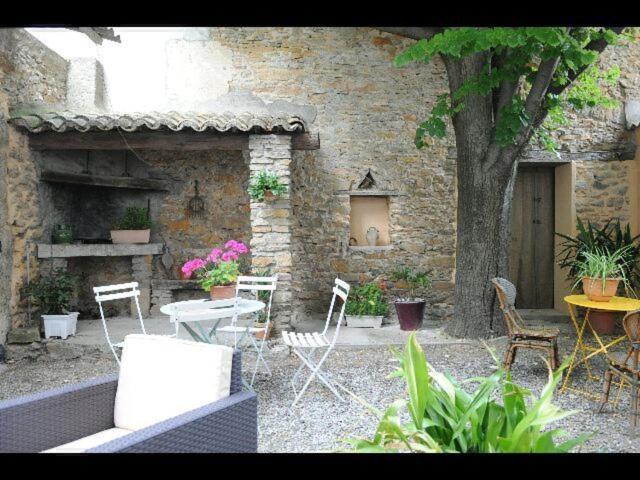 赖斯龙阿拉里克酒店 Lézignan-Corbières 外观 照片